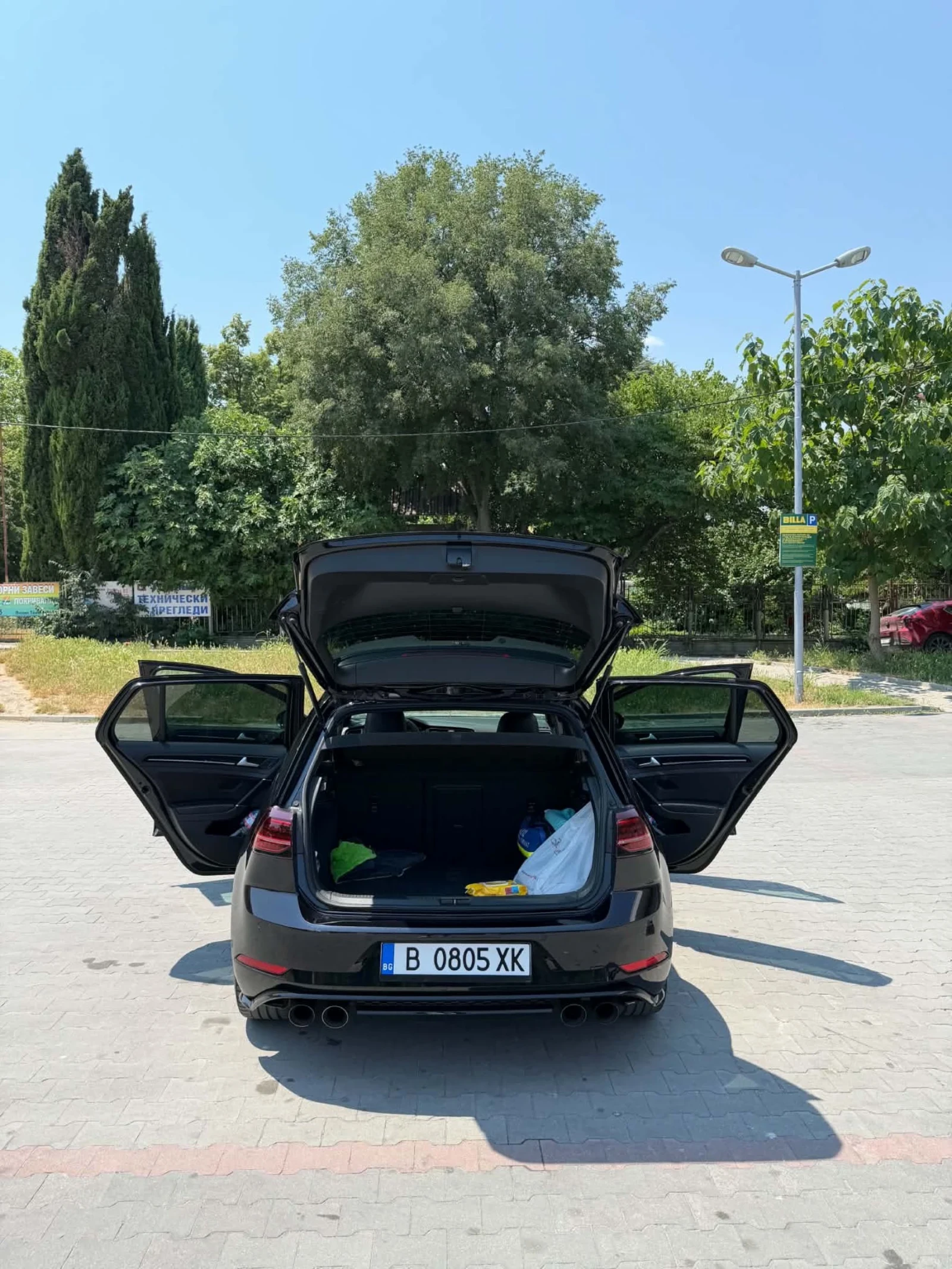 VW Golf Golf 7.5 R, снимка 9 - Автомобили и джипове - 55142957