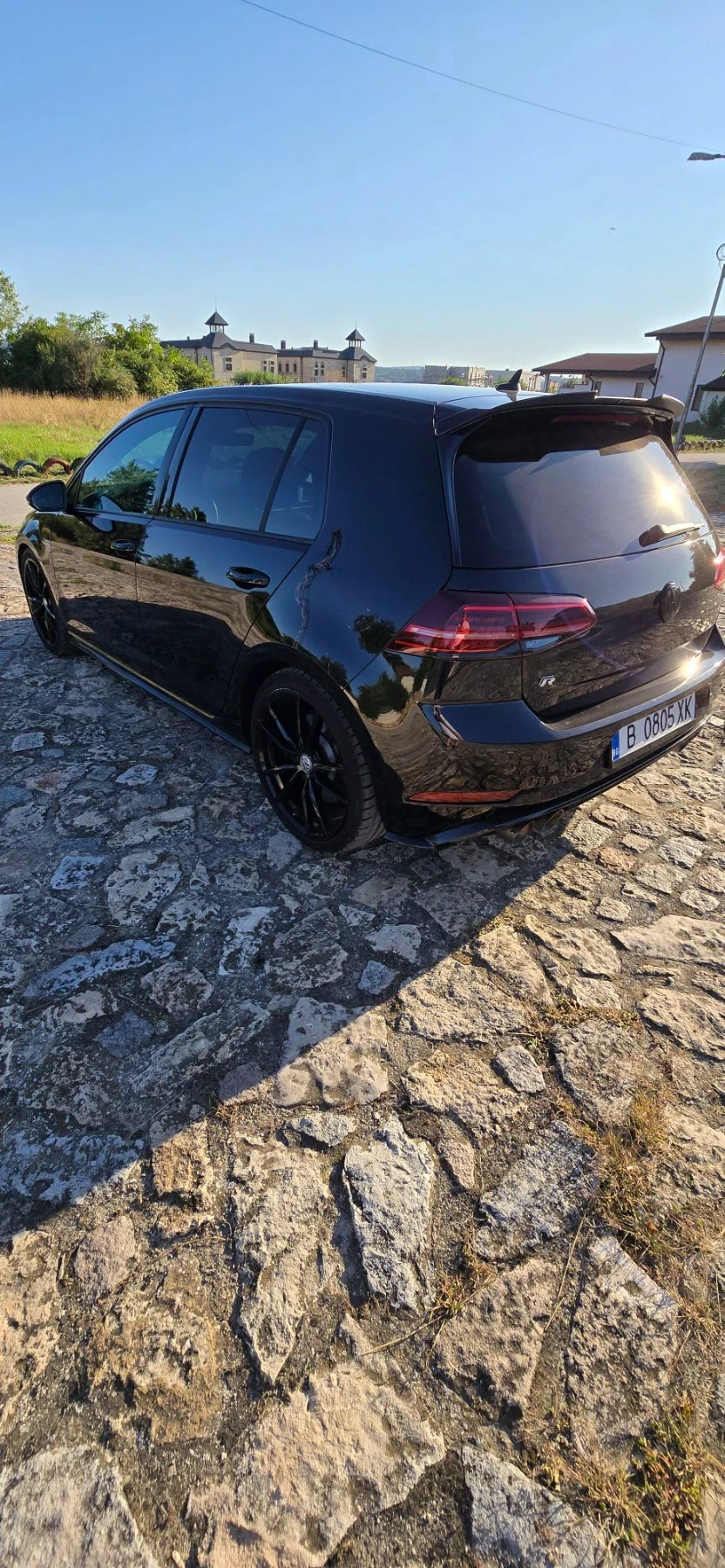 VW Golf Golf 7.5 R, снимка 4 - Автомобили и джипове - 55630477