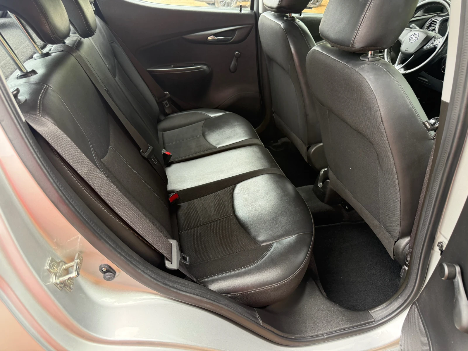 Opel Karl 1.0-75kc-Avtomat , снимка 14 - Автомобили и джипове - 55192429