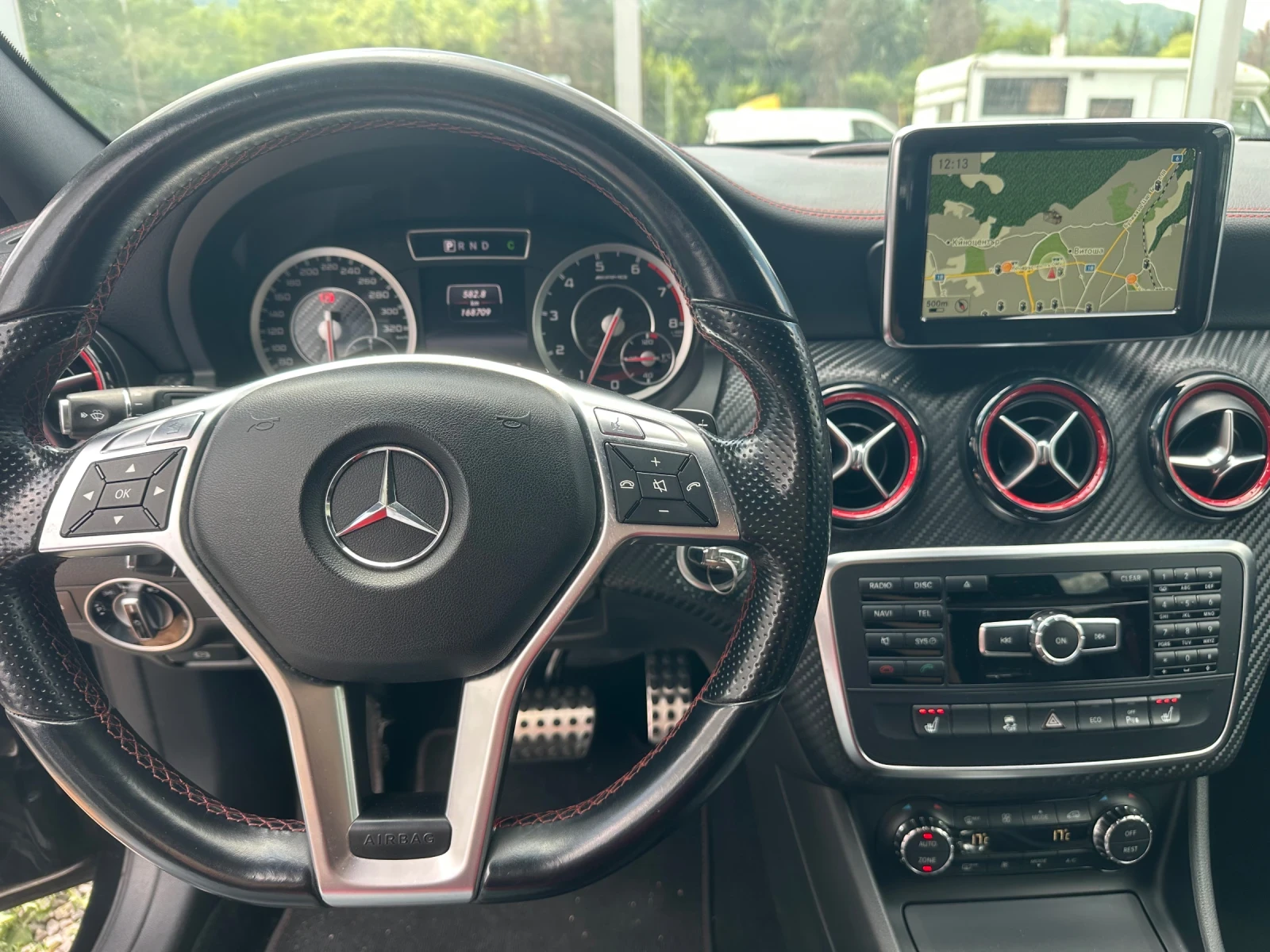 Mercedes-Benz A45 AMG АВТОМАТИК 4х4, снимка 15 - Автомобили и джипове - 55445924