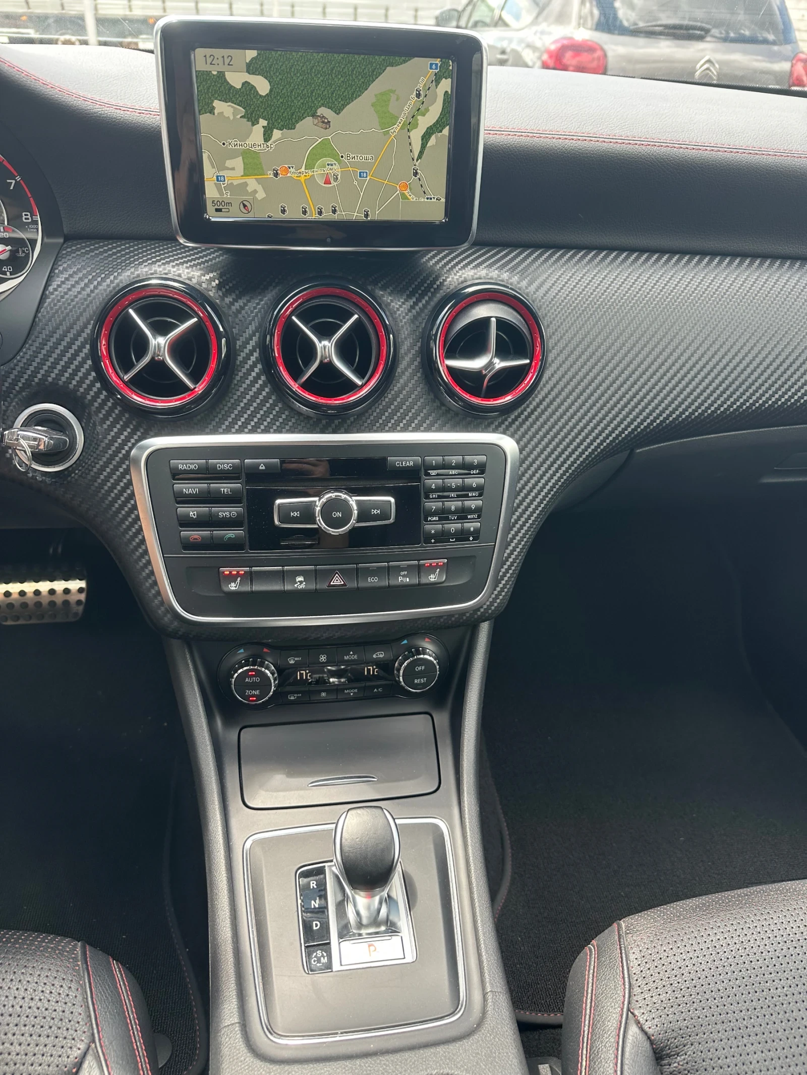 Mercedes-Benz A45 AMG АВТОМАТИК 4х4, снимка 13 - Автомобили и джипове - 55445924