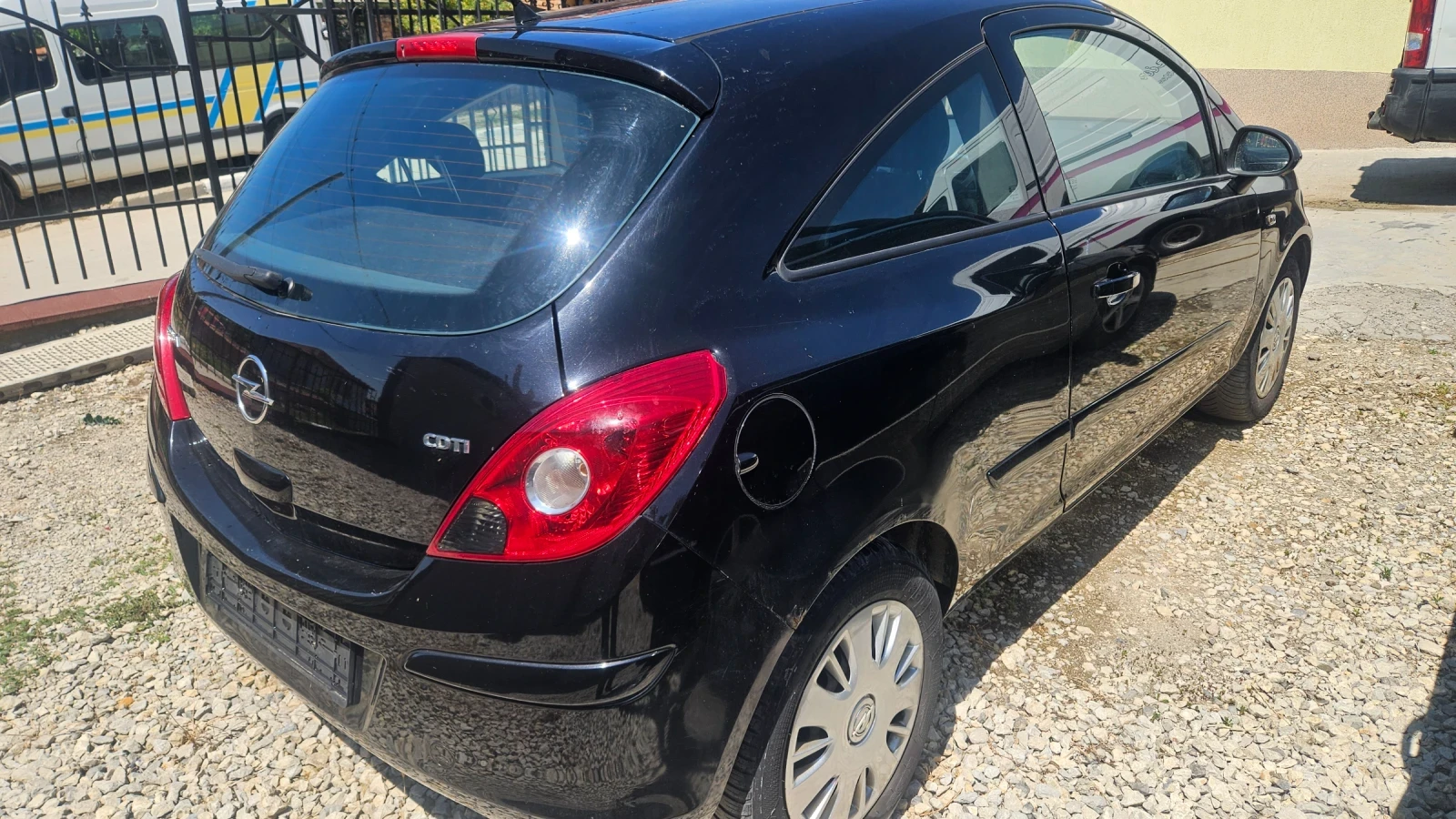 Opel Corsa 1.3cdti.klima, снимка 11 - Автомобили и джипове - 55537867