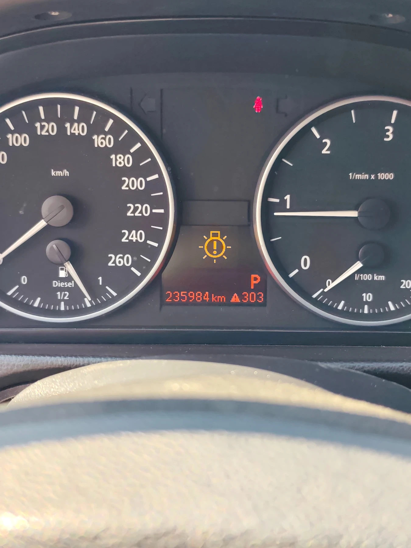 BMW 320, снимка 11 - Автомобили и джипове - 55630509