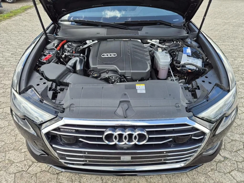 Audi A6 Avant 45 TFSI Quattro S-tronic Design, снимка 9 - Автомобили и джипове - 55843651