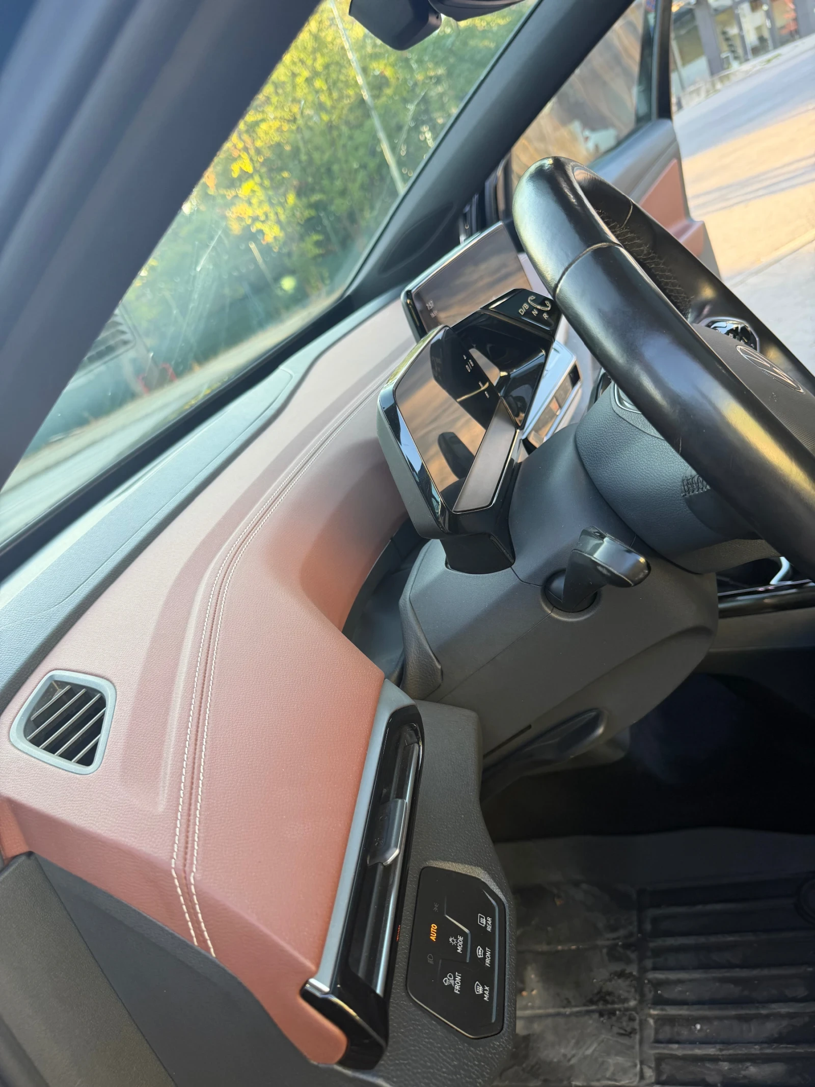 VW ID.4 Pro S AWD, снимка 16 - Автомобили и джипове - 55994569