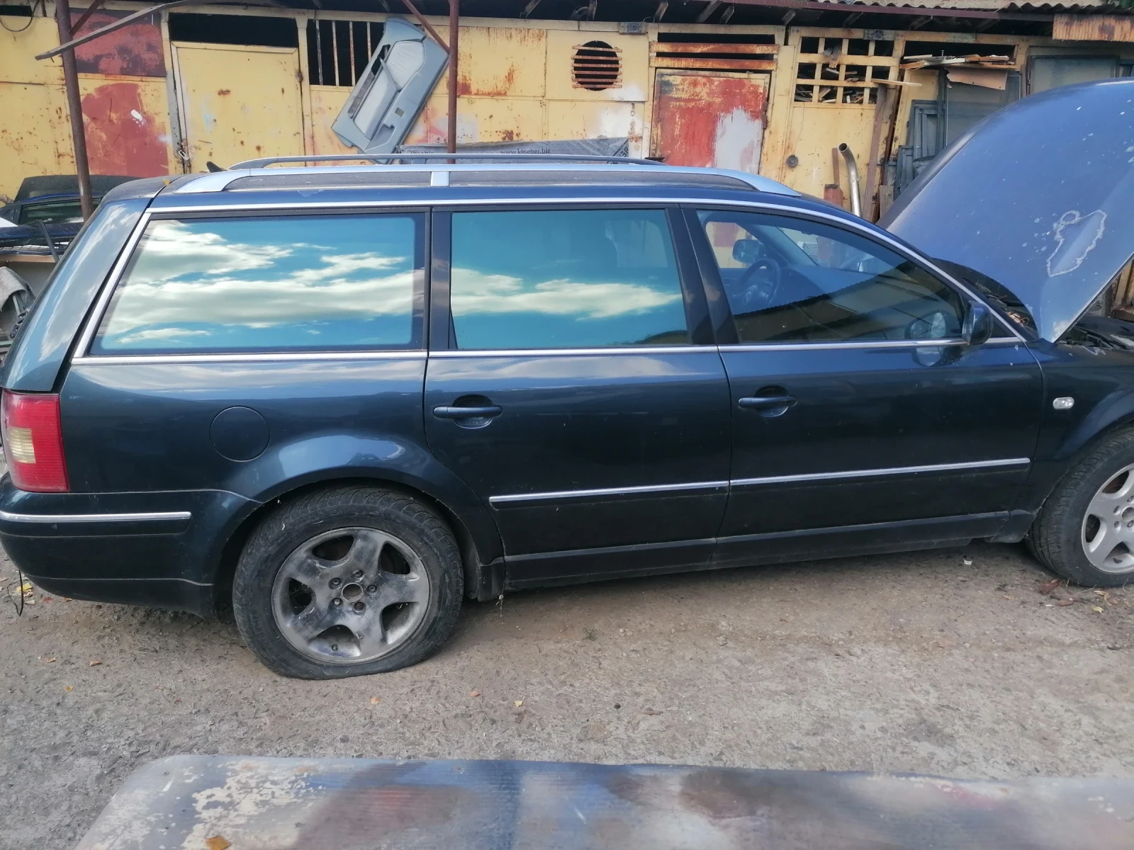 VW Passat, снимка 2 - Автомобили и джипове - 56070392
