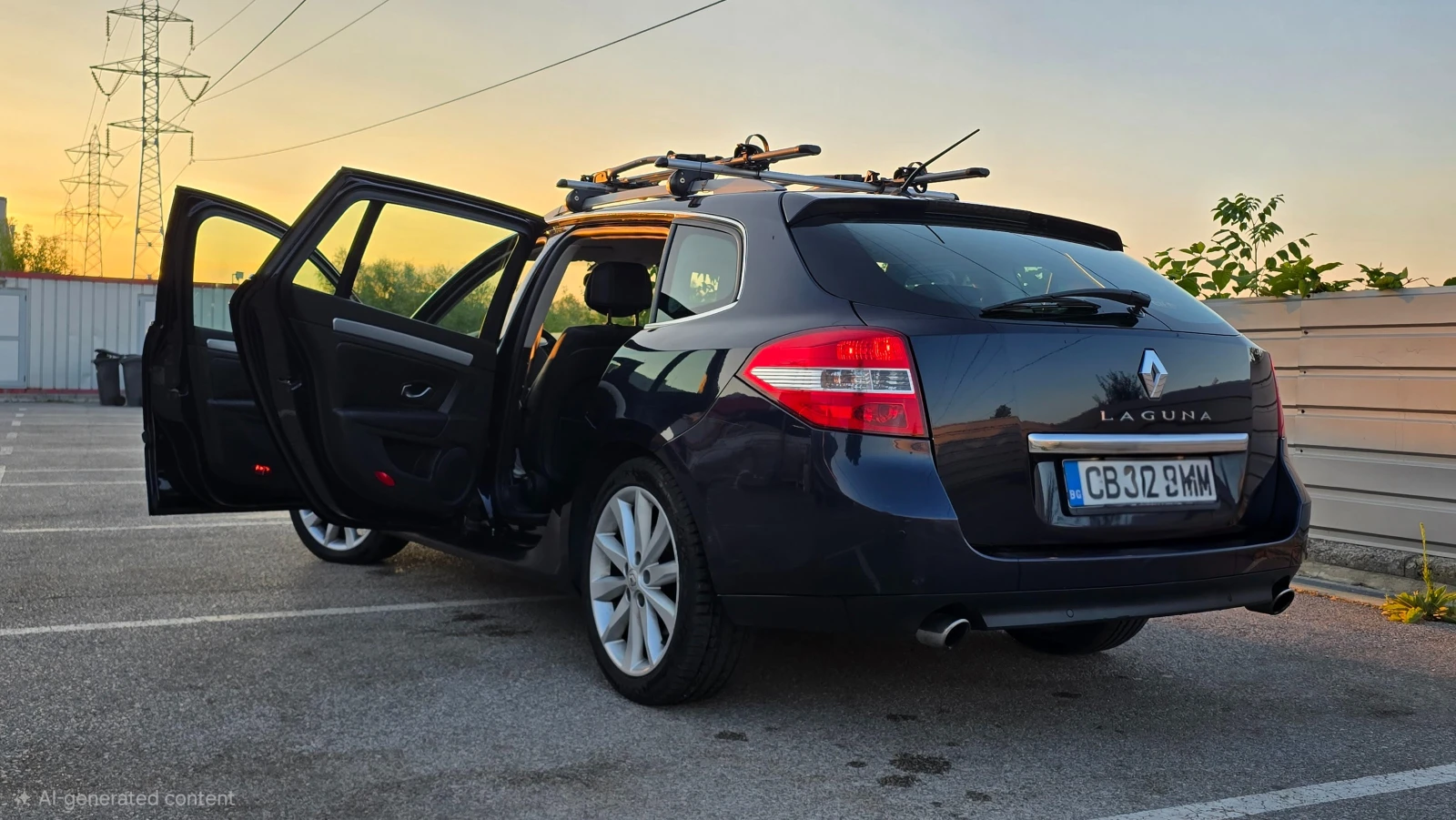 Renault Laguna Grandtour 2.0T (LPG), снимка 6 - Автомобили и джипове - 56203029