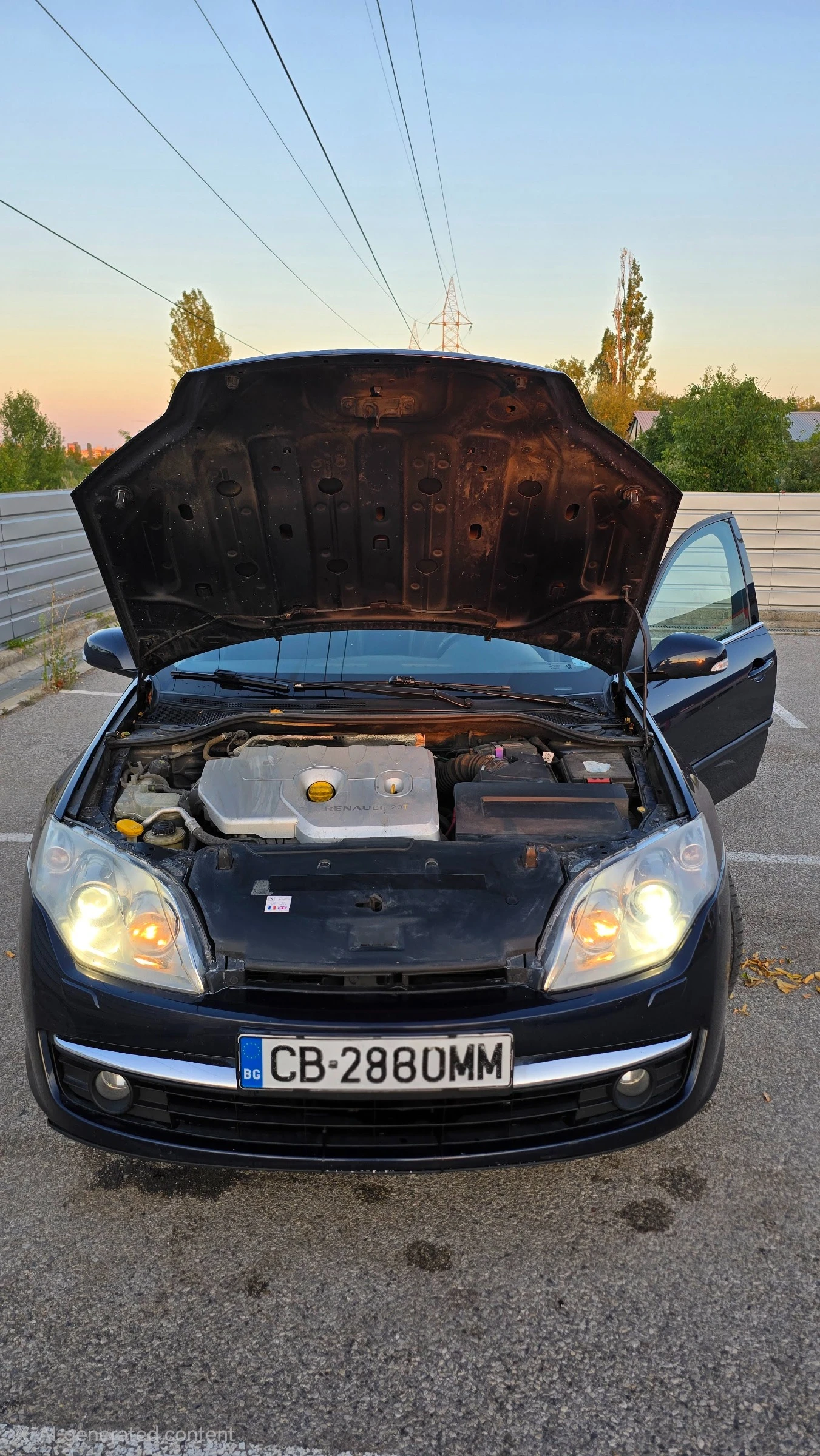 Renault Laguna Grandtour 2.0T (LPG), снимка 13 - Автомобили и джипове - 56203029