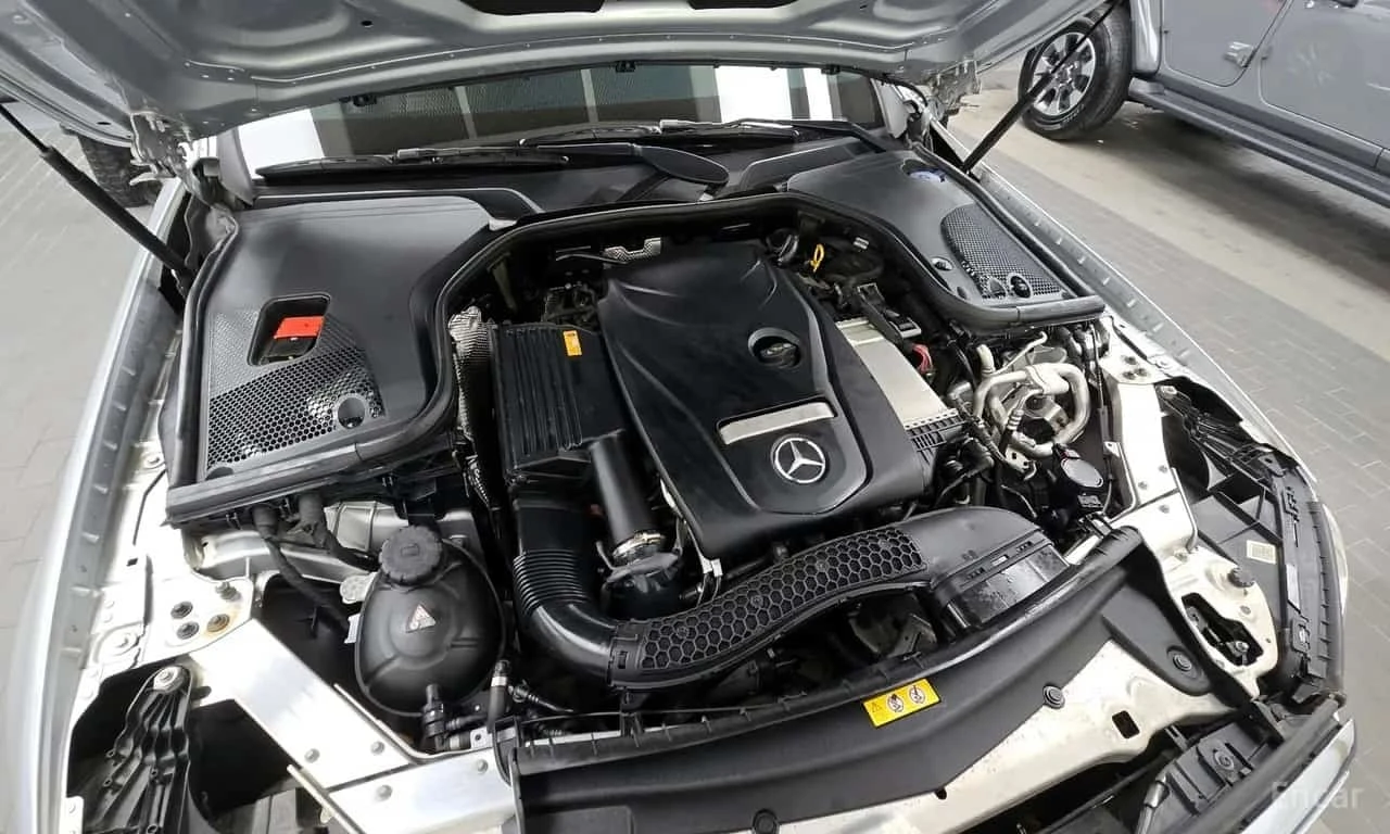 Mercedes-Benz E 300 4MATIC Exclusive * КРАЙНА ЦЕНА ДО БЪЛГАРИЯ, снимка 6 - Автомобили и джипове - 56310510