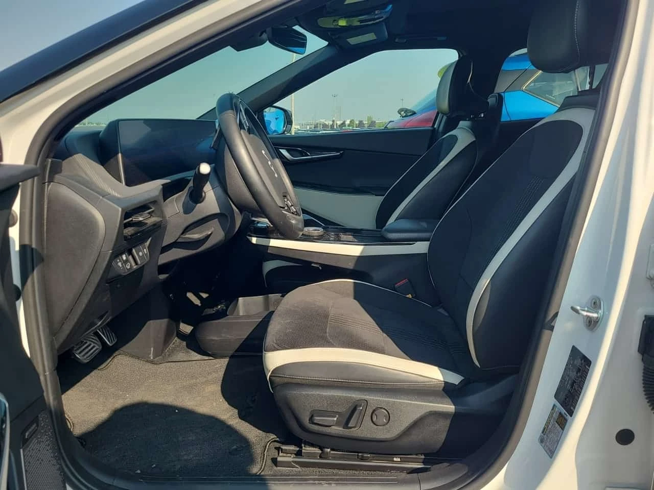 Kia EV6  GT LINE / 360 / Dis / ��������� / ���� � ������  | Mobile.bg � ����������� 5