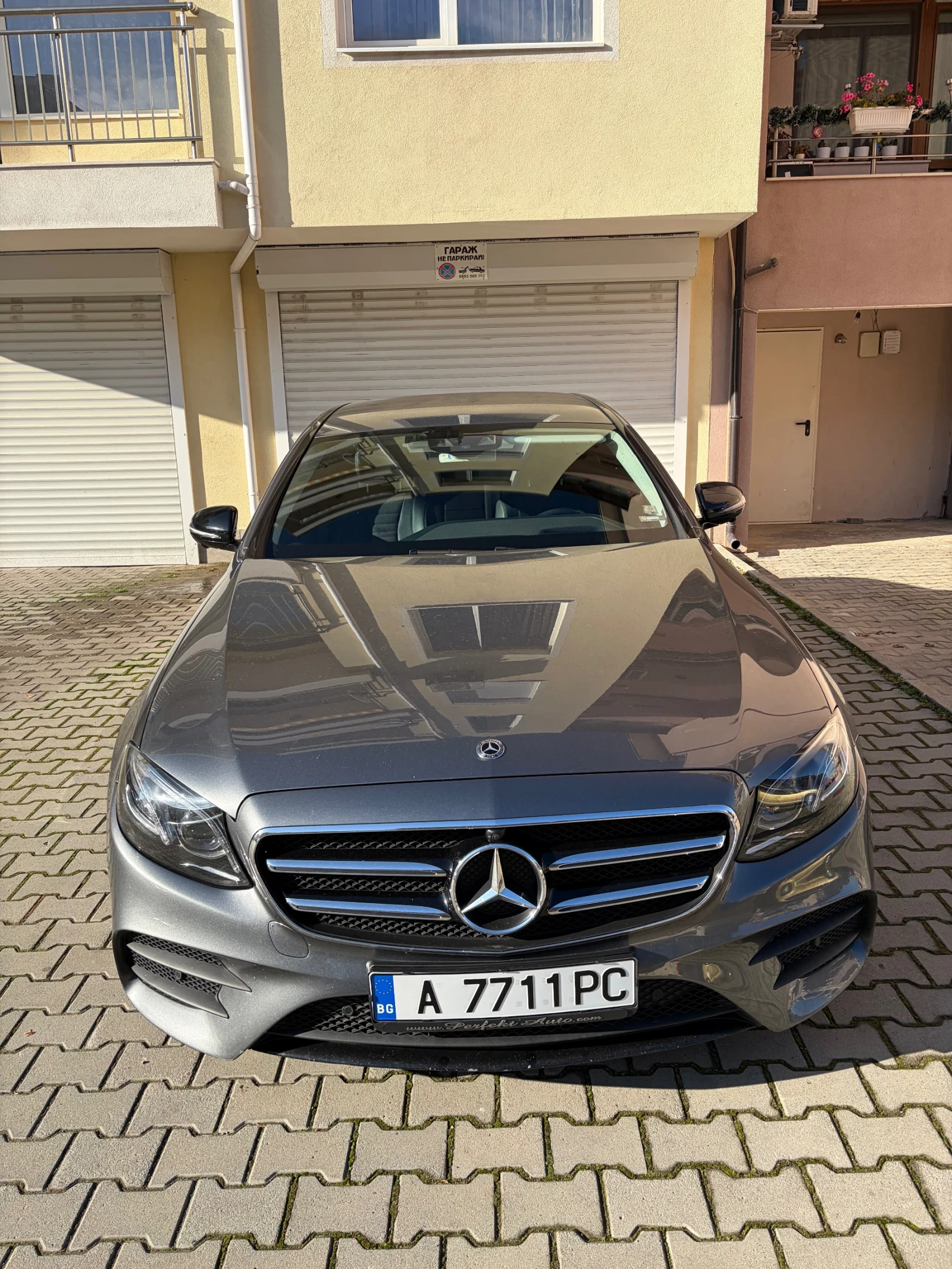 Mercedes-Benz E 220 4matic 197ps, снимка 2 - Автомобили и джипове - 56713992