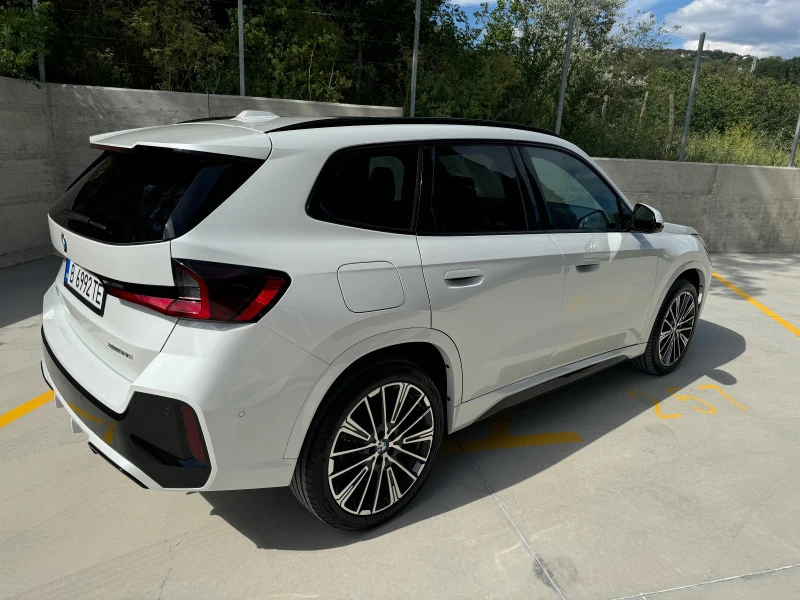 BMW X1 28 i x drive, Head up , panorama , Harman Kardon, снимка 3 - Автомобили и джипове - 47300273