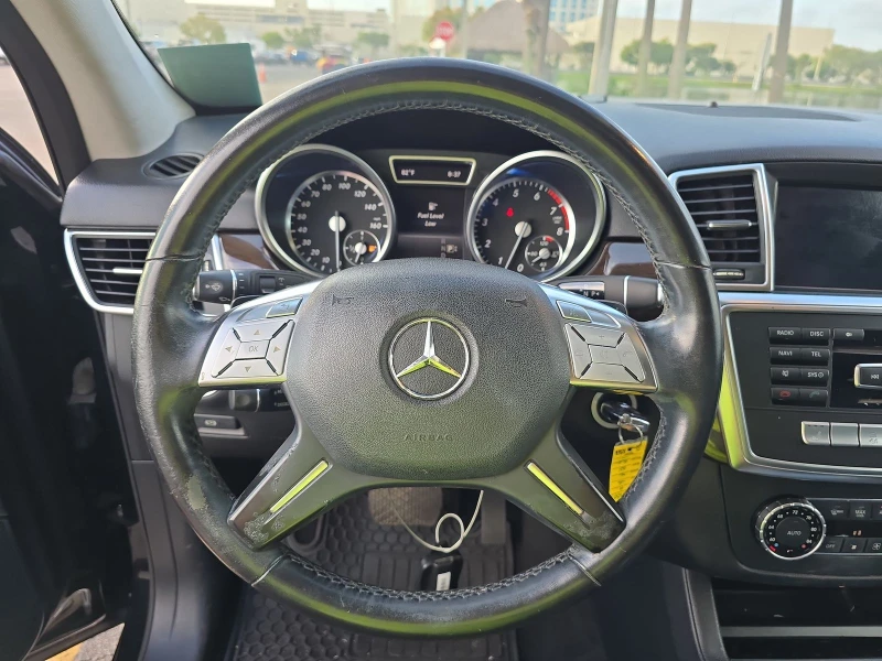 Mercedes-Benz ML 350 4MATIC* Harman/Kardon* Мъртва точка* Keyless, снимка 7 - Автомобили и джипове - 47568924