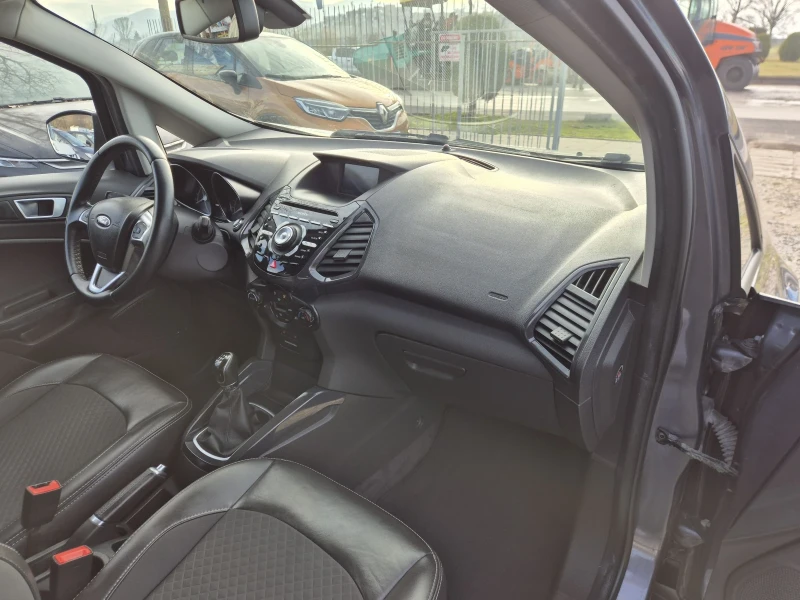 Ford EcoSport 1.0Turbo Titanum , снимка 12 - Автомобили и джипове - 52828332