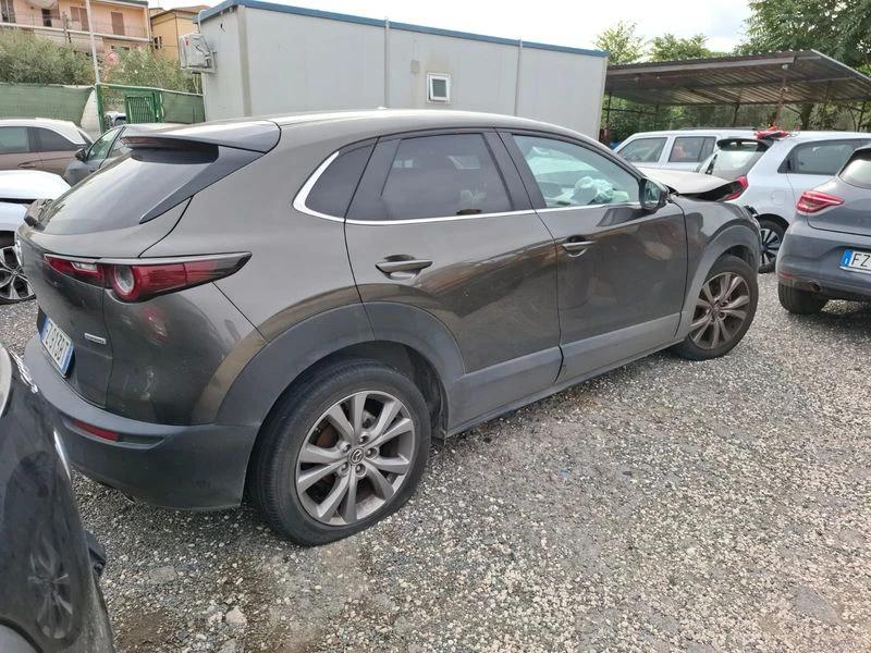 Mazda CX-30 2.0HYBRID 28000KM, снимка 5 - Автомобили и джипове - 47183287