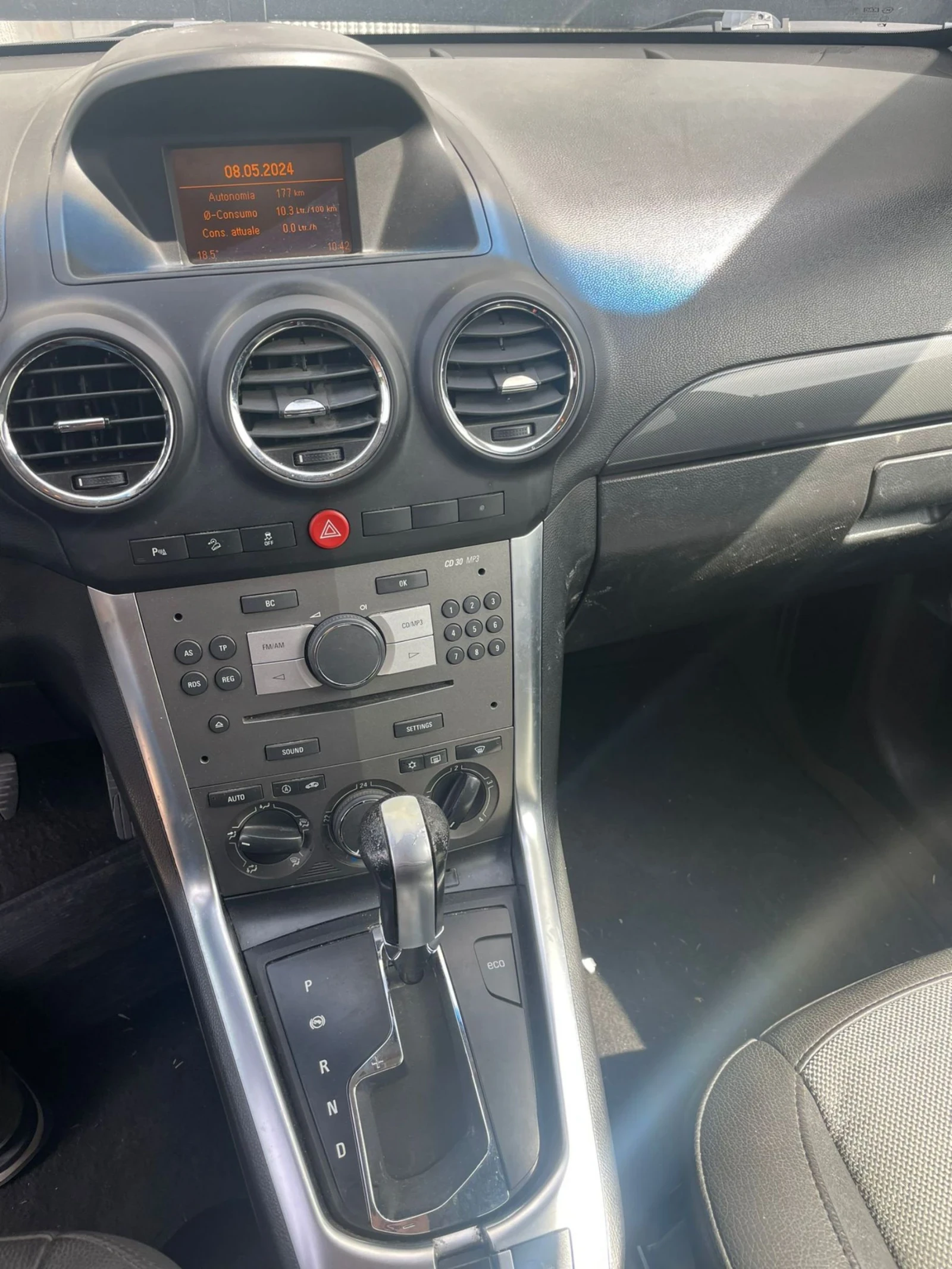 Opel Antara 2.2CDTI 163кс. COSMO 4x4 - изображение 9
