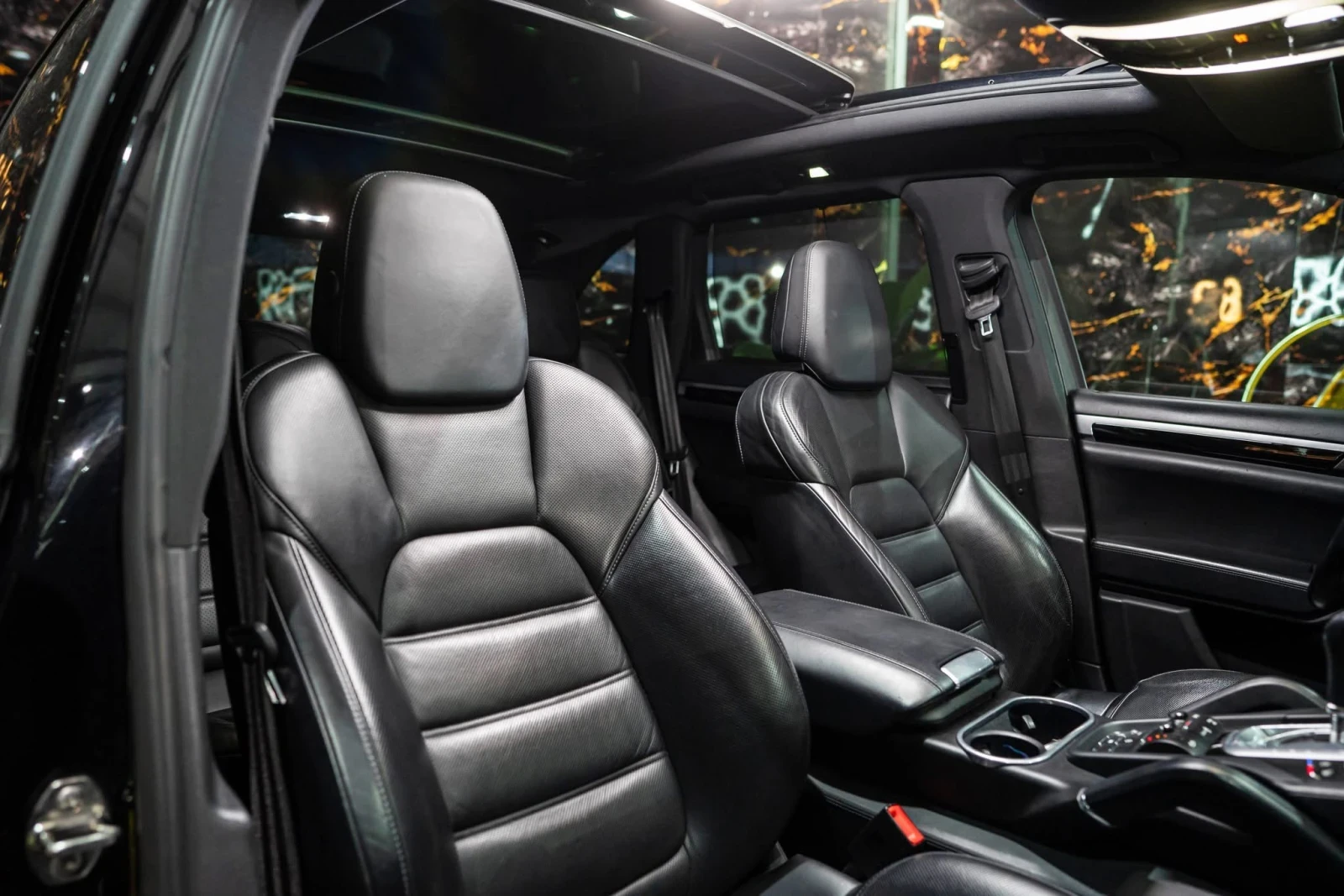 Porsche Cayenne 4.2D FACELIFT FULL GTS PACK ПАНО BOSE ЛИЗИНГ 100%, снимка 14 - Автомобили и джипове - 53912580