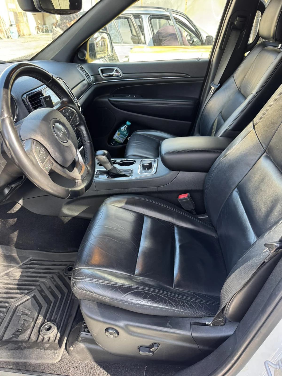 Jeep Grand cherokee 3.6 , снимка 10 - Автомобили и джипове - 54010741