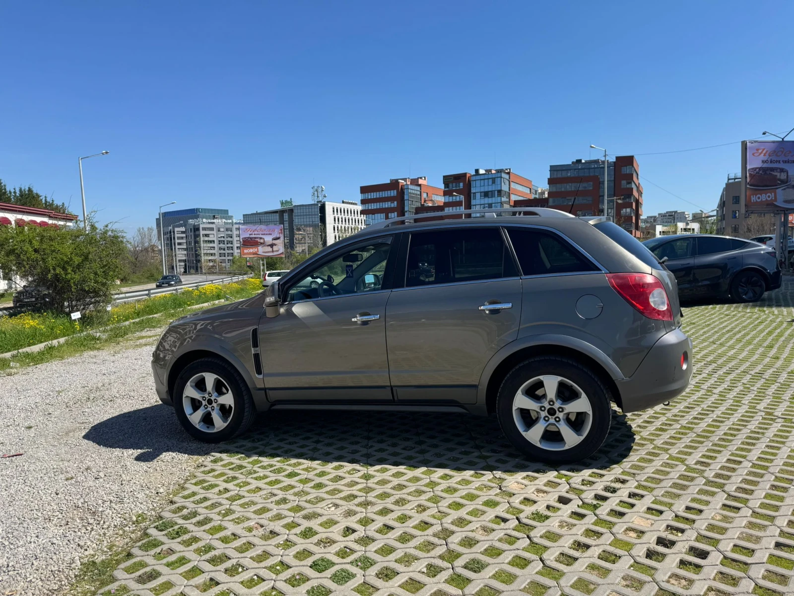 Opel Antara, снимка 6 - Автомобили и джипове - 54313062