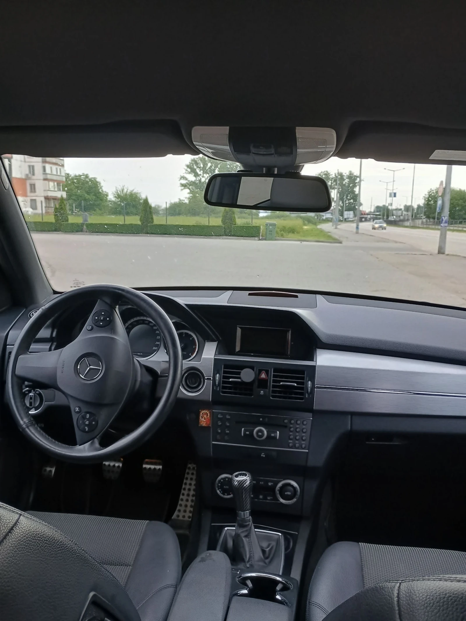 Mercedes-Benz GLK, снимка 11 - Автомобили и джипове - 54454673