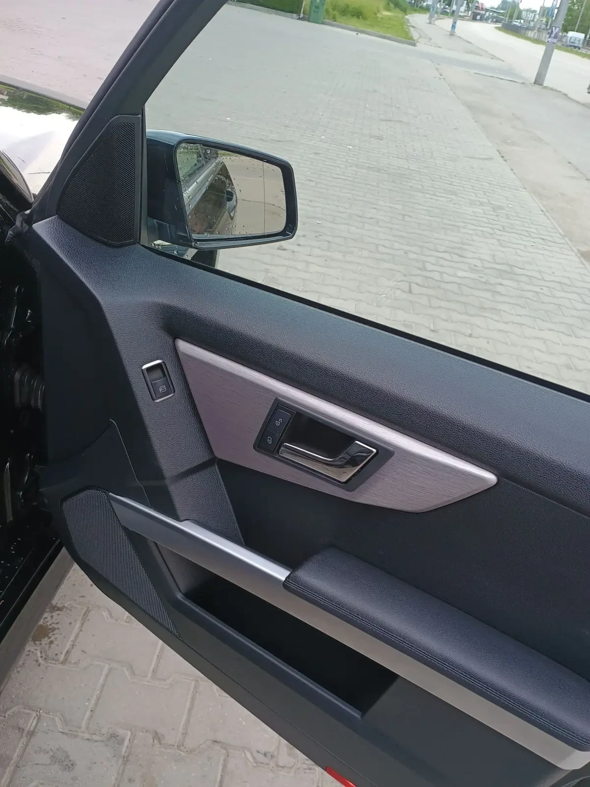 Mercedes-Benz GLK, снимка 13 - Автомобили и джипове - 54454673