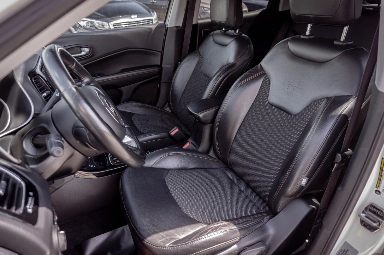 Jeep Compass LIMITED-1.4i-AWD-РЕГИСТРИРАНА!, снимка 12 - Автомобили и джипове - 54762718