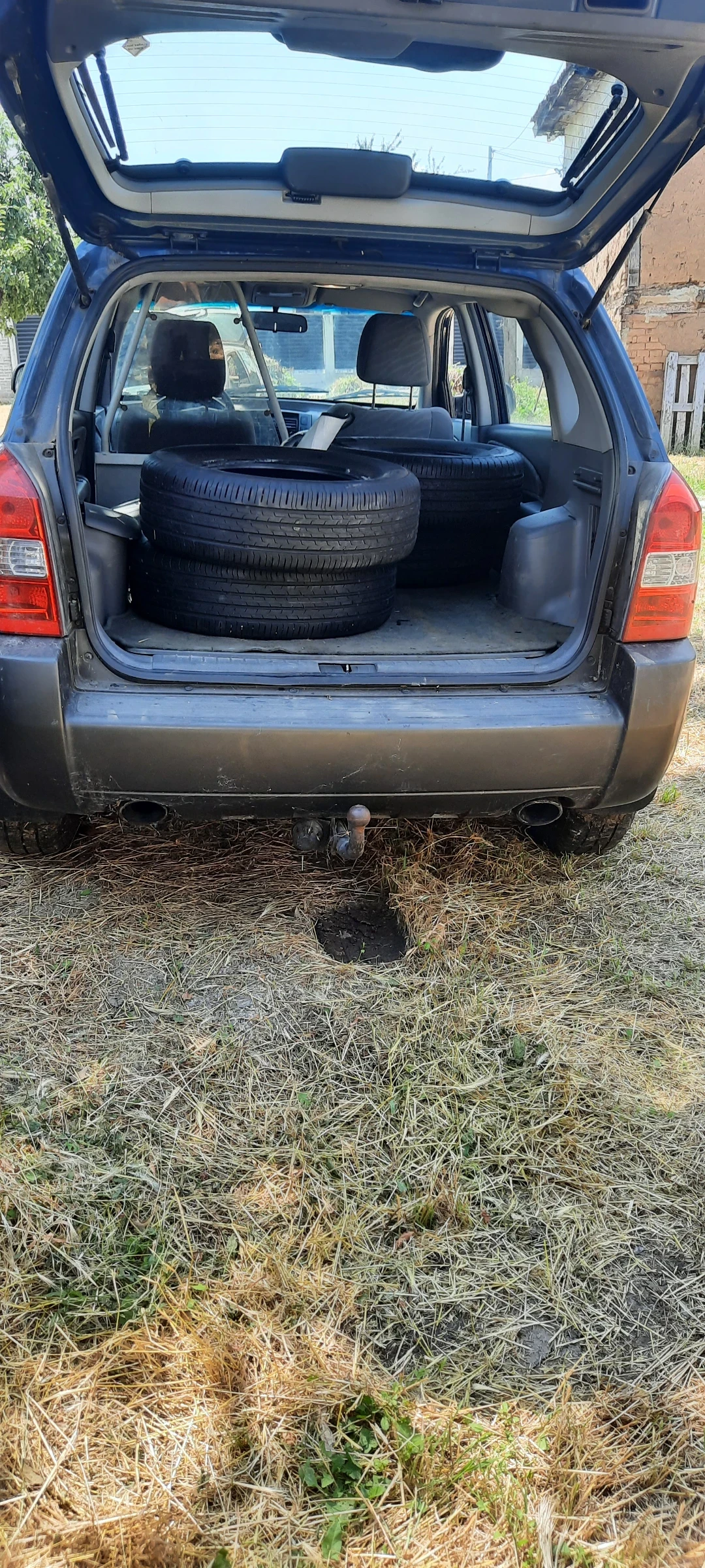 Hyundai Tucson, снимка 4 - Автомобили и джипове - 55117336