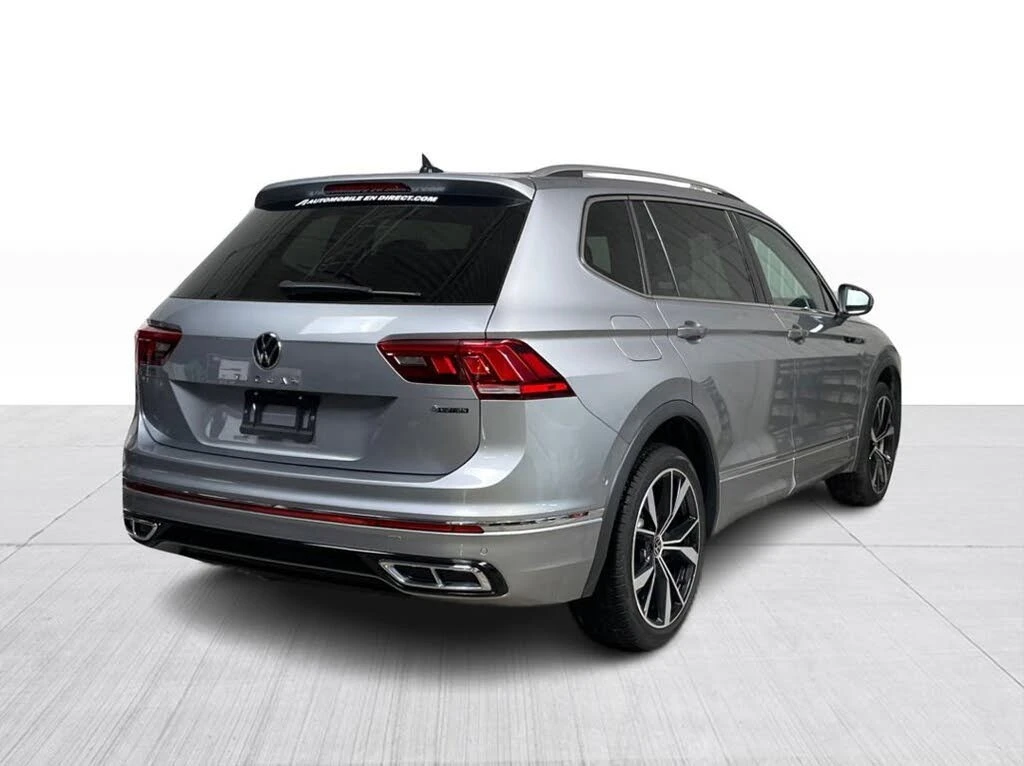 VW Tiguan Highline* R-Line* 4Motion* ДИСТРОНИК* ПАНОРАМА* , снимка 5 - Автомобили и джипове - 55481730