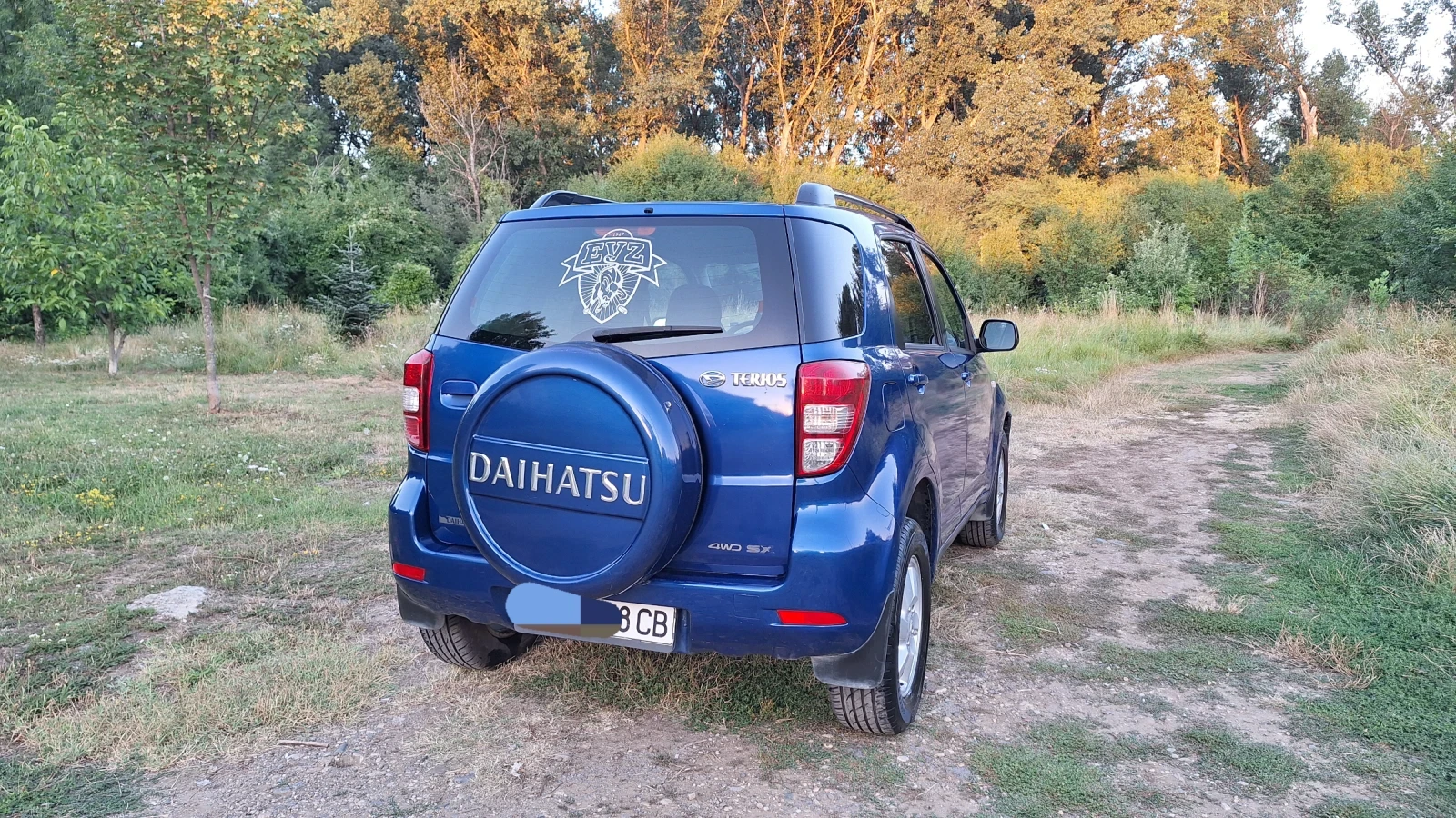 Daihatsu Terios 1.5 ��.����� 4�4 ���� | Mobile.bg � ����������� 10