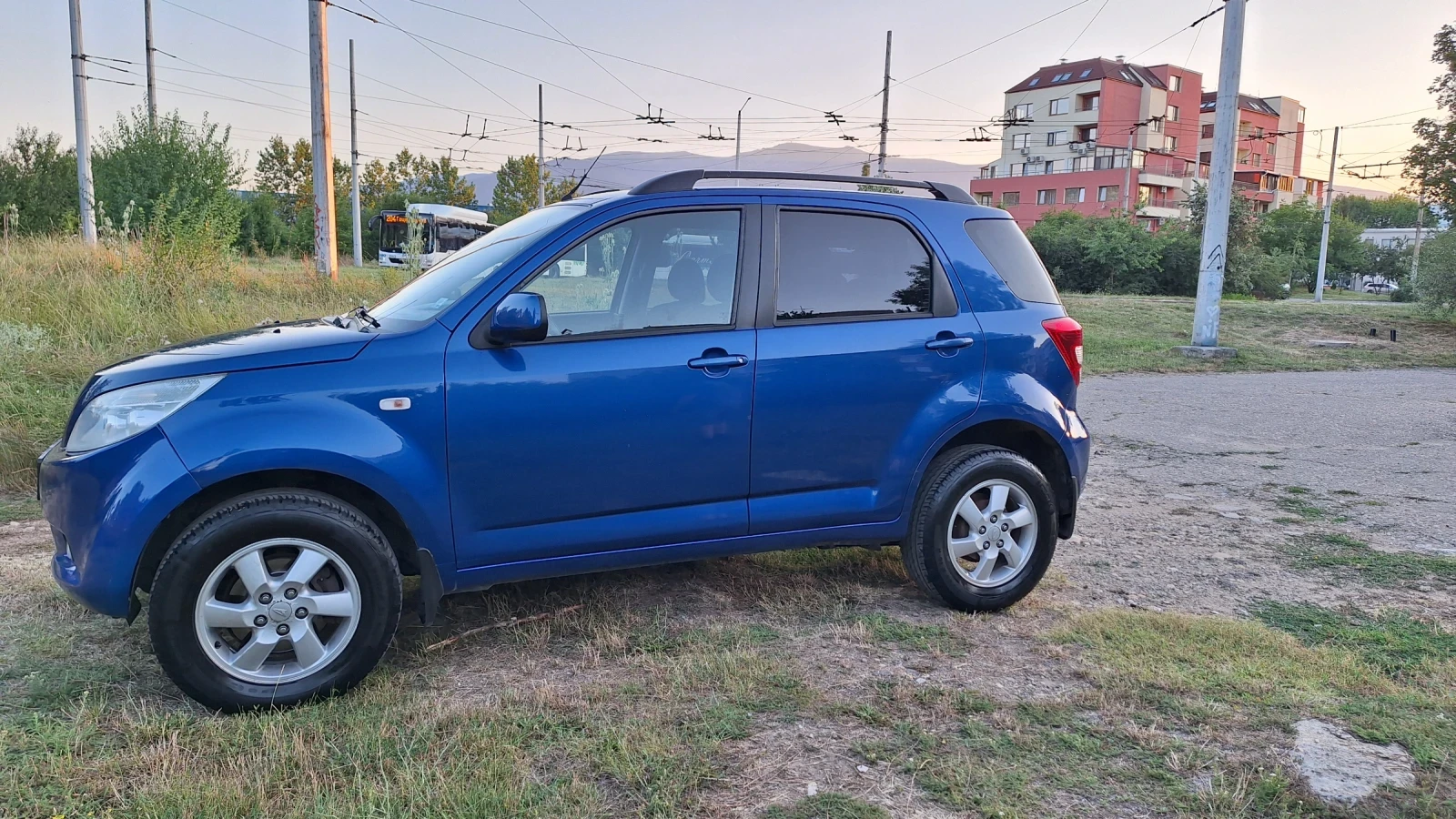 Daihatsu Terios 1.5 ��.����� 4�4 ���� | Mobile.bg � ����������� 5