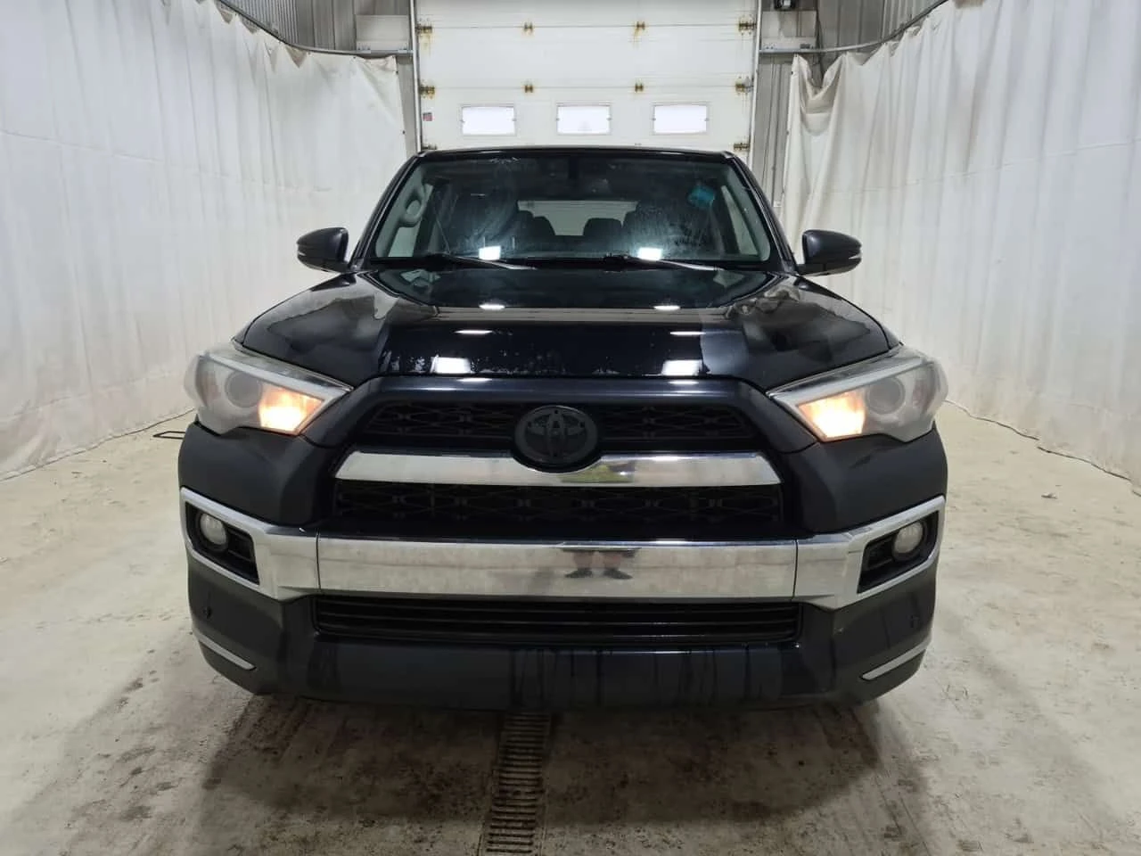 Toyota 4runner * LIMITED * 4WD * CARFAX * , снимка 2 - Автомобили и джипове - 55645572