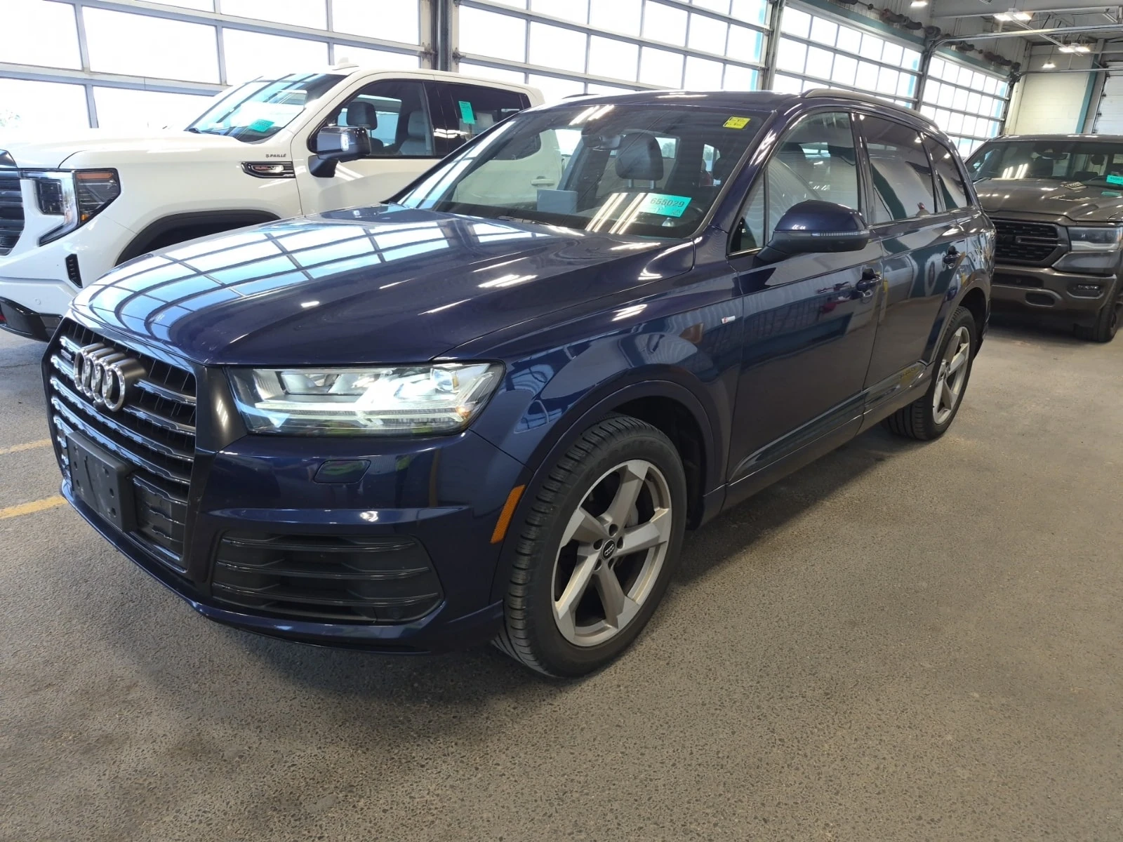 Audi Q7 * TECHNIK * CARFAX * ОБДУХВАНЕ * ПАНОРАМА 
