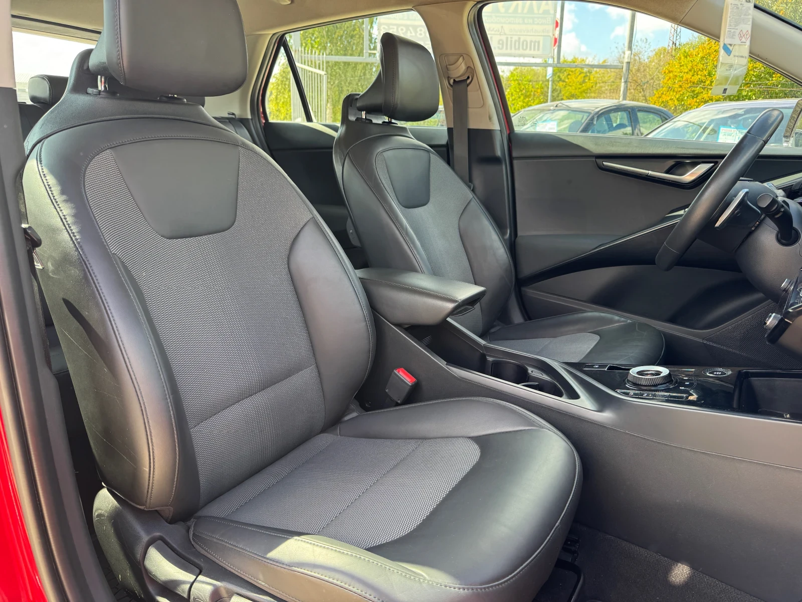 Kia Niro 1.6 HEV, снимка 6 - Автомобили и джипове - 56320769
