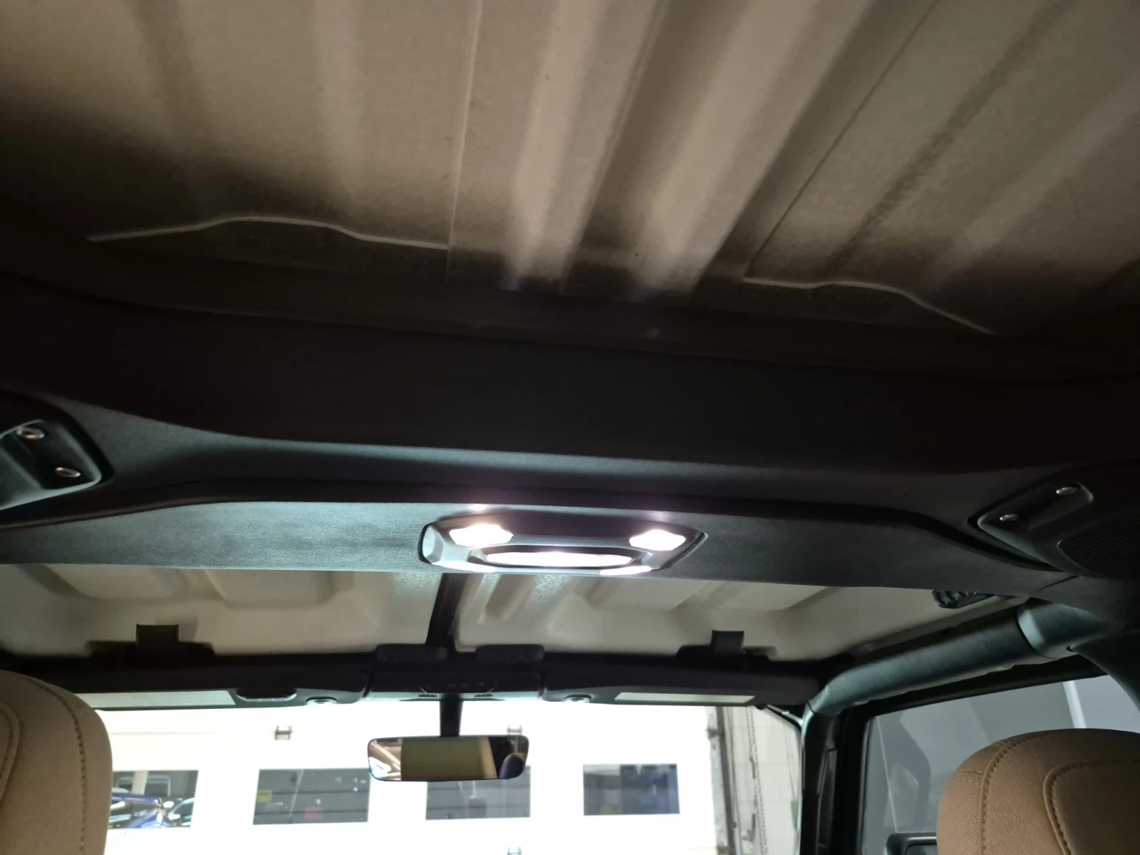 Jeep Gladiator WILLYS CREW CAB SHORT BED, снимка 13 - Автомобили и джипове - 56532548