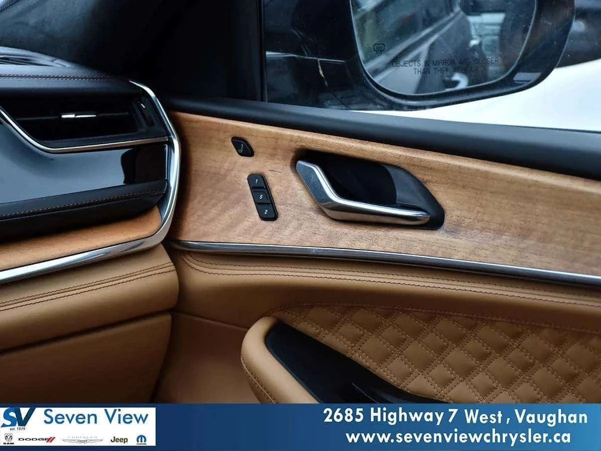 Jeep Grand cherokee, снимка 17 - Автомобили и джипове - 56689807