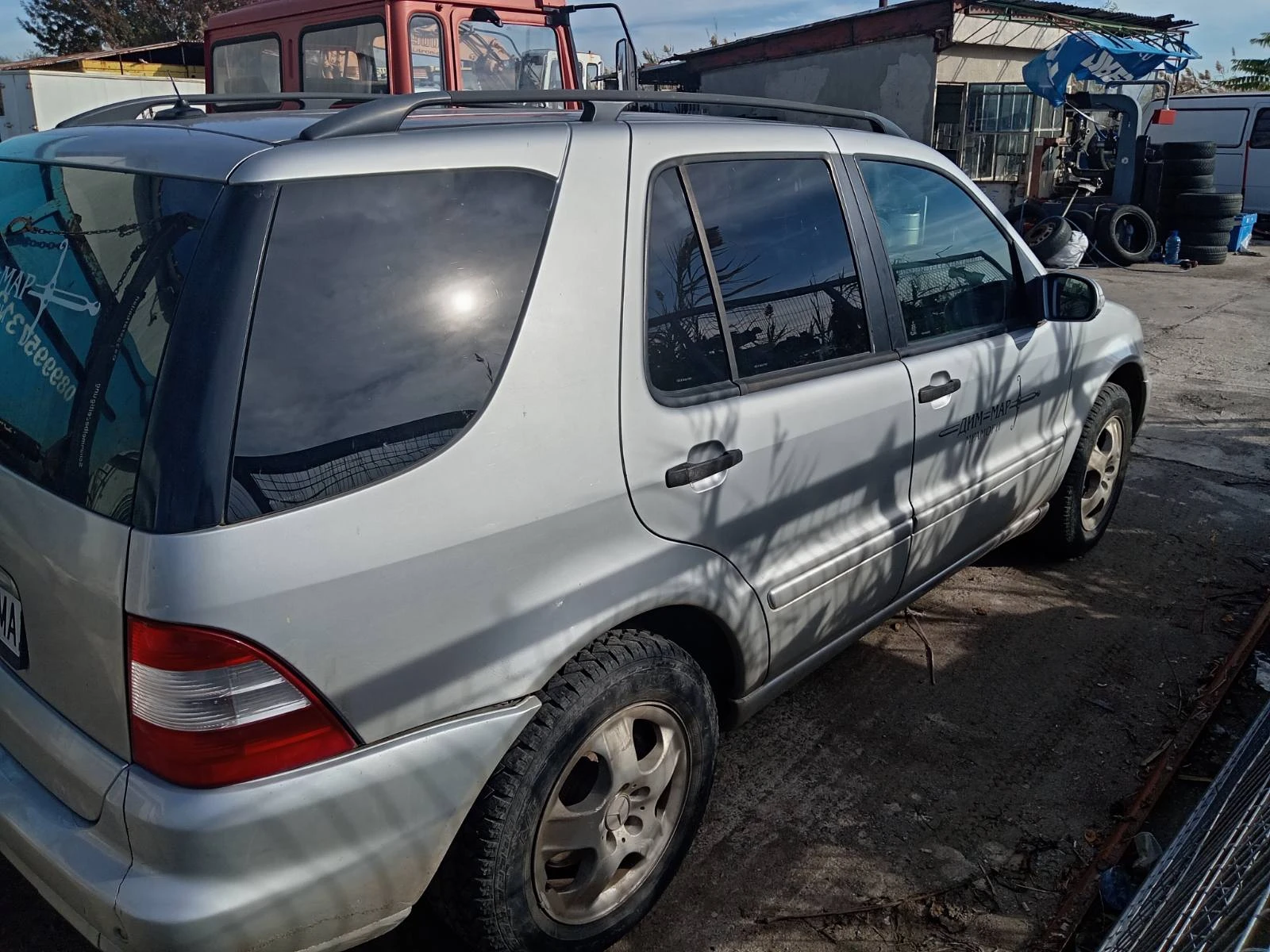 Mercedes-Benz ML 270 2.7, снимка 4 - Автомобили и джипове - 56714336