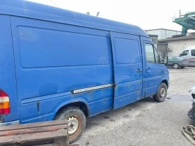 Mercedes-Benz Sprinter 312 2.9TDI 2броя , снимка 3