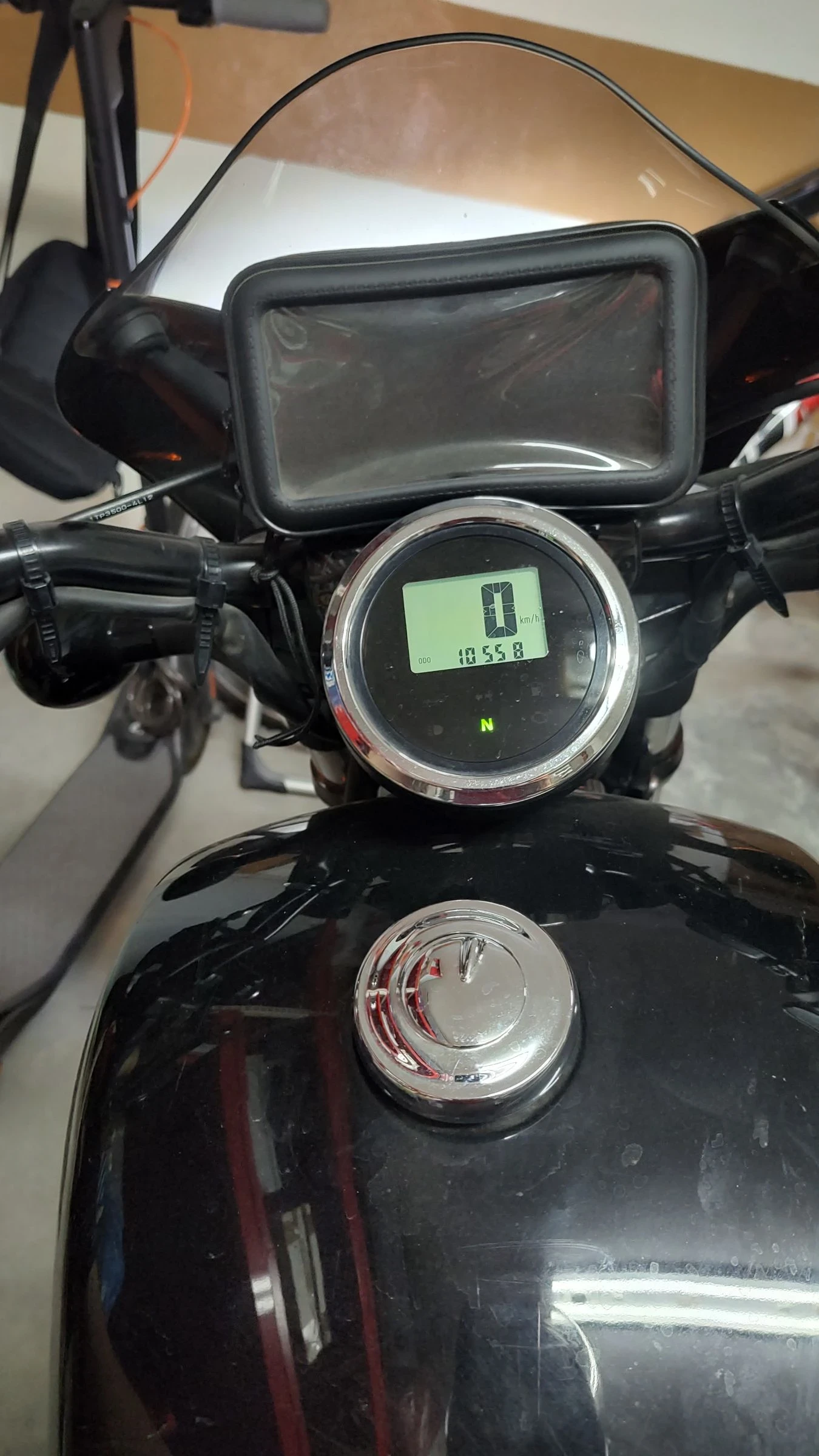 Yamaha Bolt XVS 950 - изображение 4