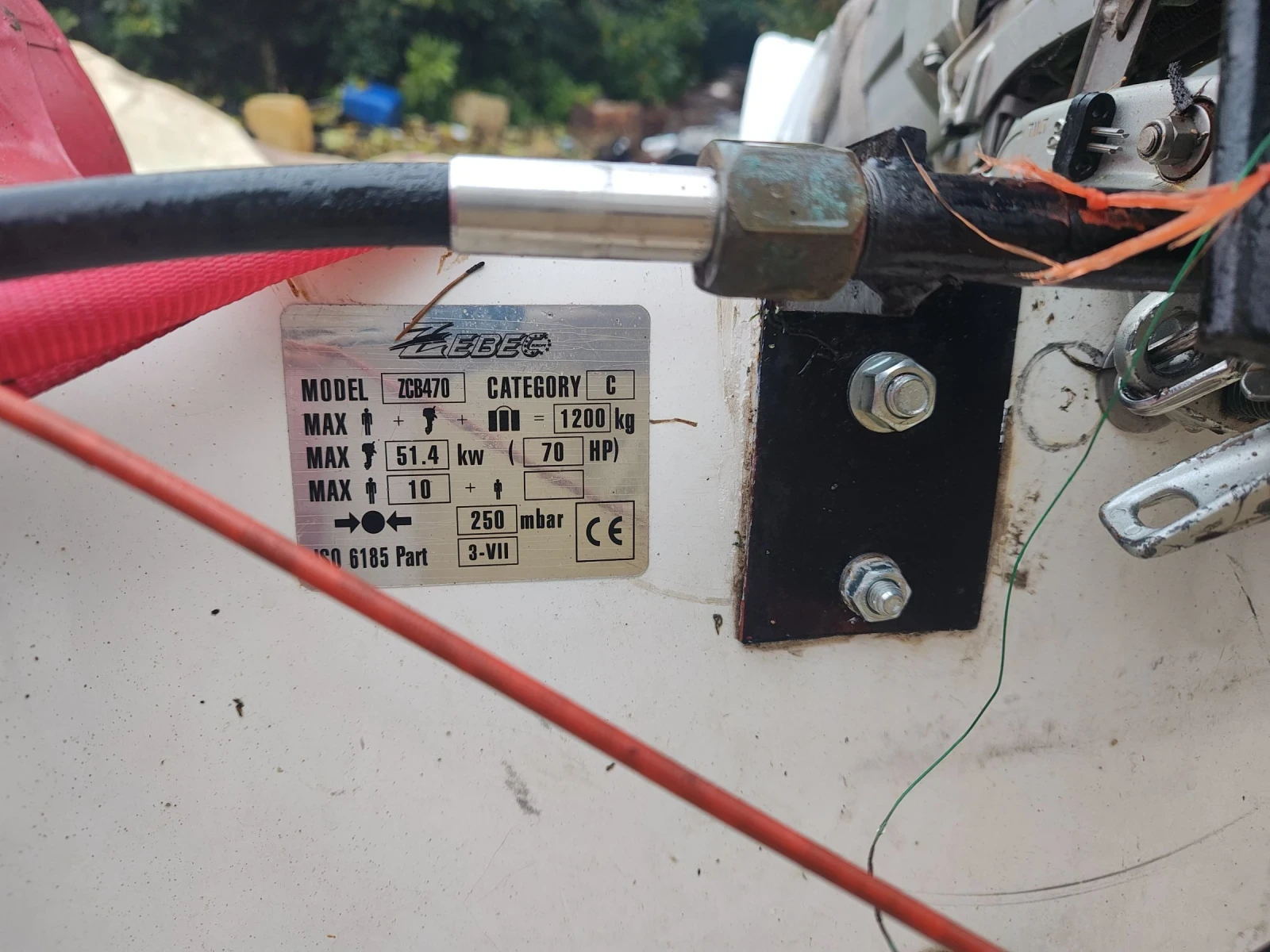 Надуваема лодка Zebec 470 - изображение 8