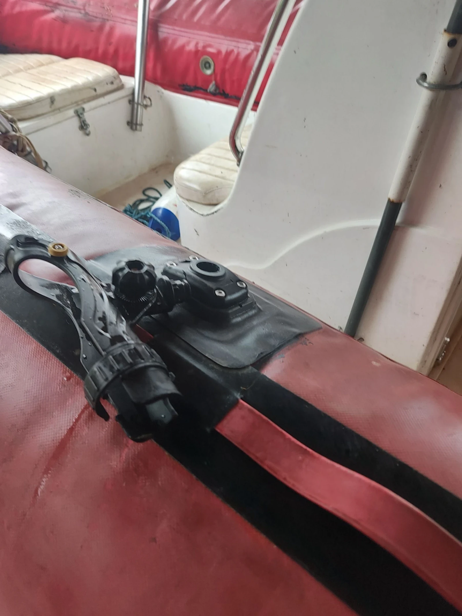   Zebec 470 | Mobile.bg   13