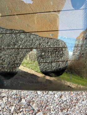 Dacia Jogger 2022г стъкло за заден капак, снимка 3