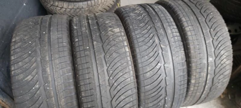 Гуми Зимни 265/45R20, снимка 1 - Гуми и джанти - 32926885