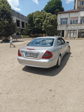Mercedes-Benz E 320, снимка 3