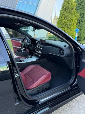 Kia Stinger 3.3 GT AWD 2022, снимка 13