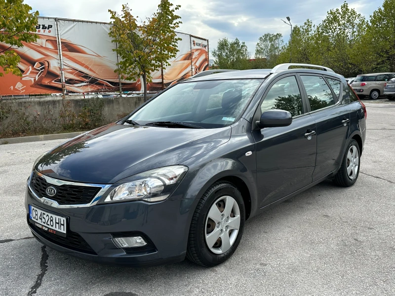 Kia Ceed, снимка 1 - Автомобили и джипове - 47537196