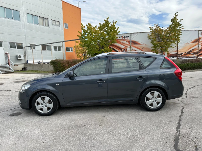 Kia Ceed, снимка 2 - Автомобили и джипове - 47537196