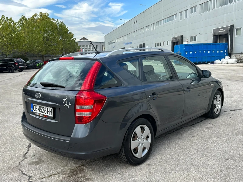 Kia Ceed, снимка 4 - Автомобили и джипове - 47537196