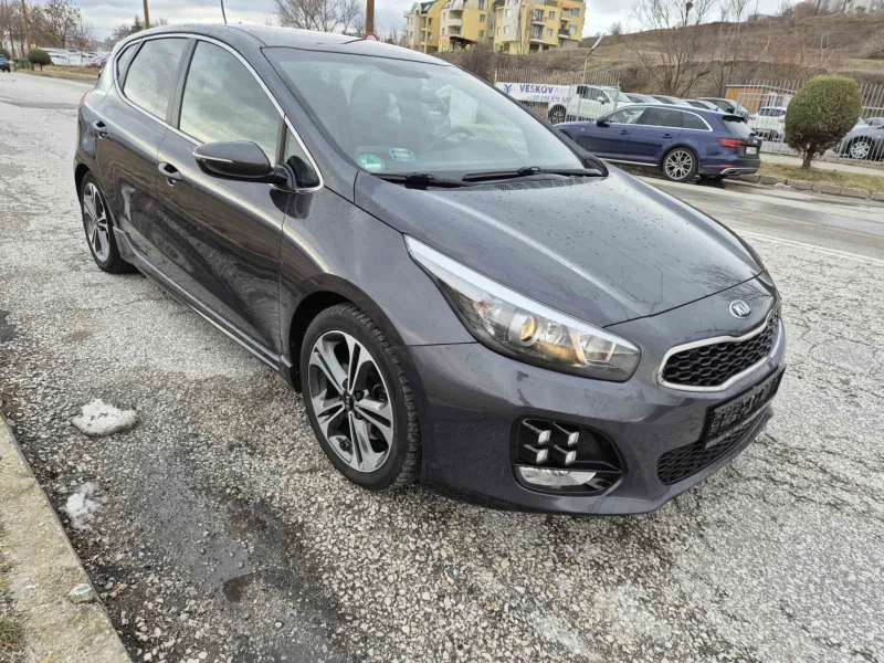 Kia Ceed 1.6 CRDI Gt-lain 136hp , снимка 3 - Автомобили и джипове - 48196034