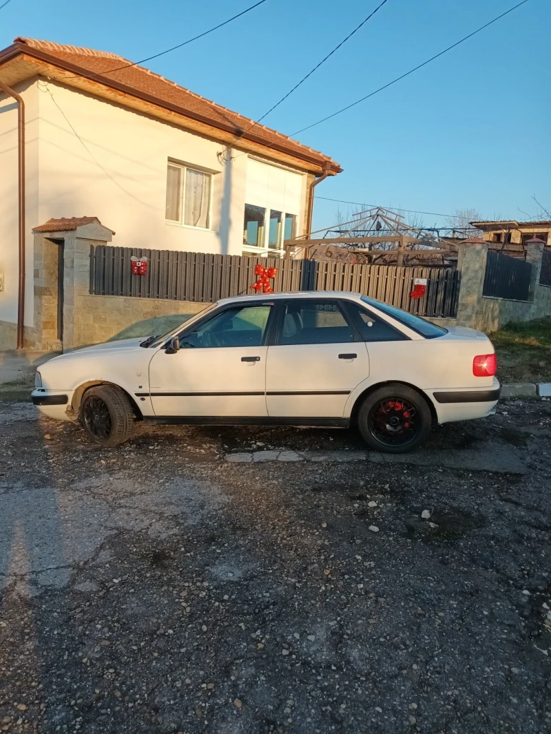 Audi 80 2.0 АГУ, снимка 5 - Автомобили и джипове - 48731138