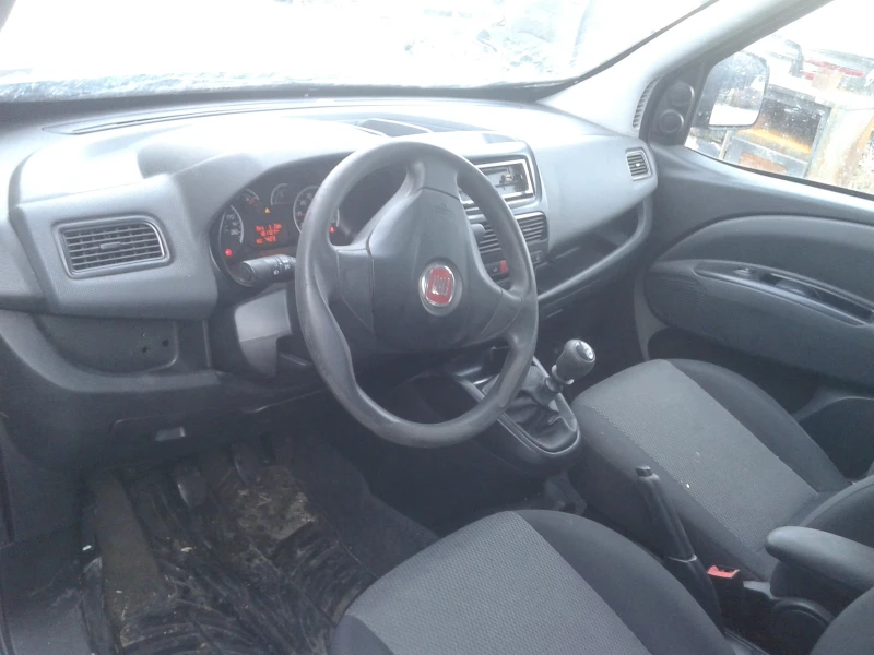 Fiat Doblo 1.6д, снимка 7 - Автомобили и джипове - 48757208